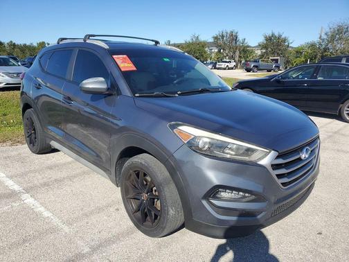 2018 Hyundai TUCSON SEL