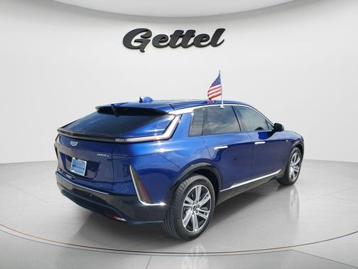 2024 Cadillac LYRIQ Tech