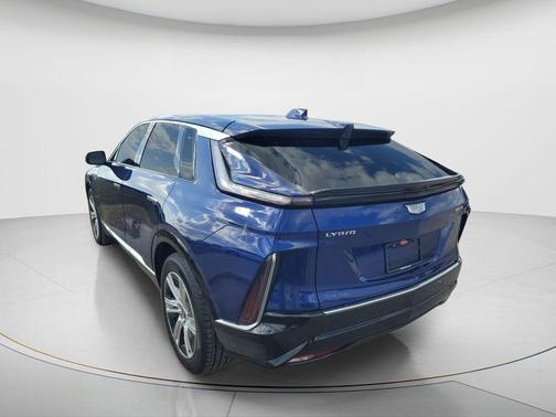 2024 Cadillac LYRIQ Tech