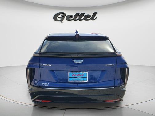 2024 Cadillac LYRIQ Tech