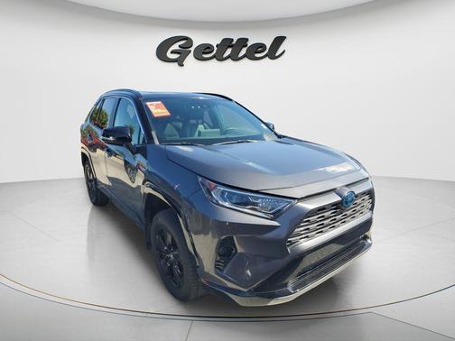 2021 Toyota RAV4 Hybrid SE