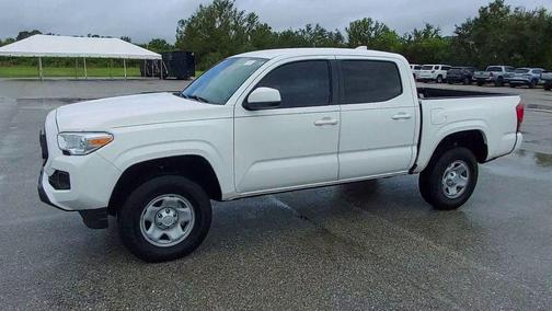2022 Toyota Tacoma SR