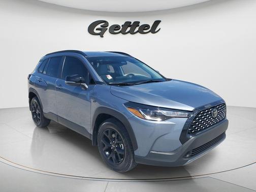 2025 Toyota Corolla Cross LE