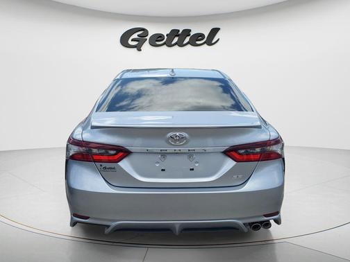 Celestial Silver Metallic 2024 Toyota Camry SE