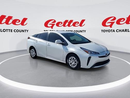 2022 Toyota Prius L