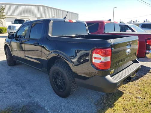 2024 Ford Maverick XL