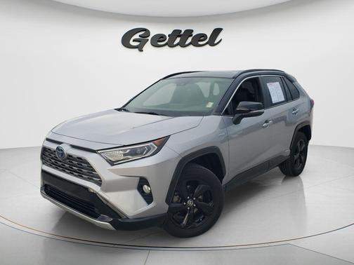 Silver Sky Metallic/Midnight Black Metallic 2021 Toyota RAV4 Hybrid SE