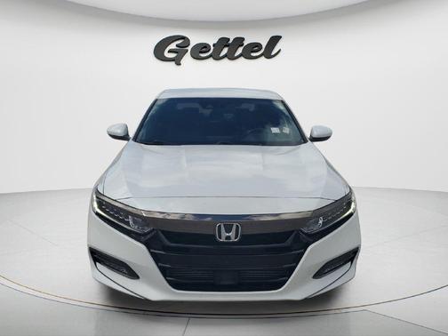 Platinum White Pearl 2018 Honda Accord Sport
