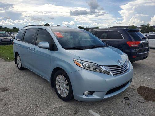 2016 Toyota Sienna Limited