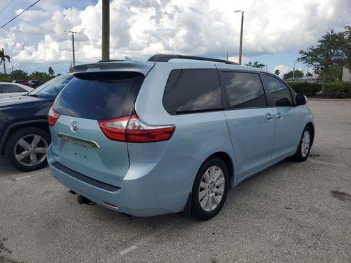 2016 Toyota Sienna Limited