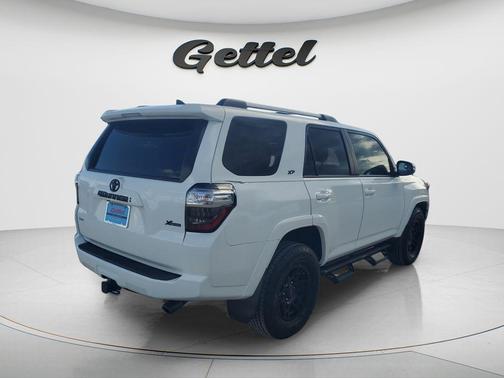 Super White 2021 Toyota 4Runner SR5 Premium