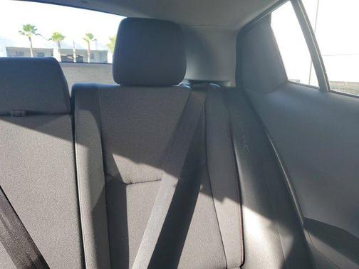 2025 Toyota Prius Plug-In Hybrid SE