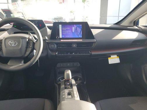2025 Toyota Prius Plug-In Hybrid SE
