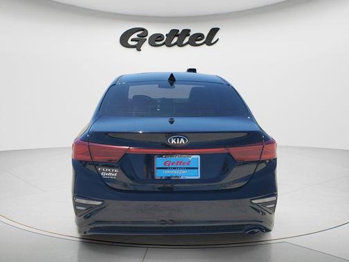 Aurora Black 2021 Kia Forte LXS