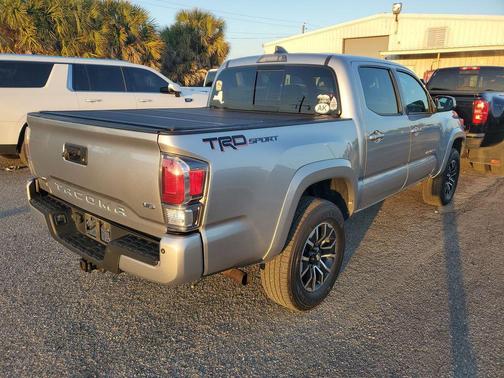 2022 Toyota Tacoma TRD Sport