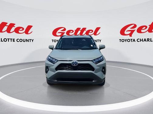 2022 Toyota RAV4 Hybrid XLE Premium