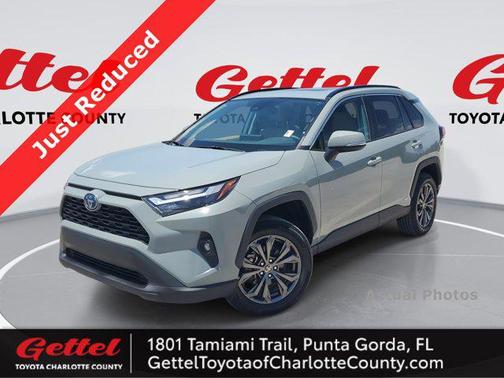 2022 Toyota RAV4 Hybrid XLE Premium