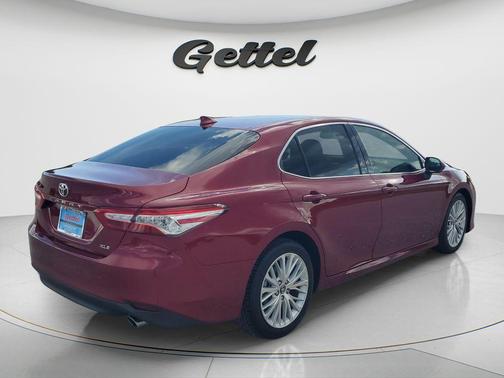 Ruby Flare Pearl 2020 Toyota Camry XLE