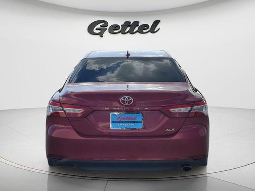Ruby Flare Pearl 2020 Toyota Camry XLE