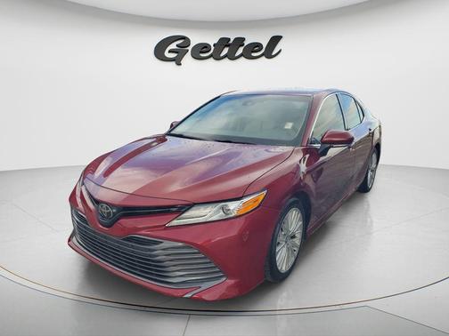 Ruby Flare Pearl 2020 Toyota Camry XLE