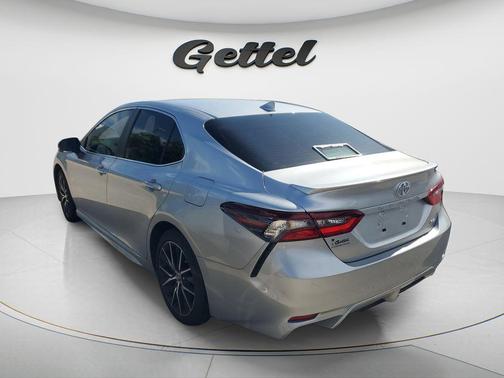 Celestial Silver Metallic 2024 Toyota Camry SE