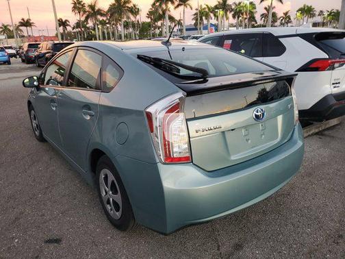 2014 Toyota Prius Three