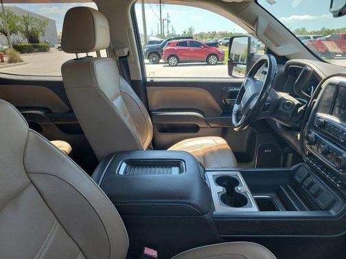 2019 GMC Sierra 2500 Denali