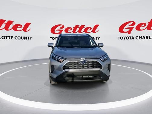 2024 Toyota RAV4 Hybrid SE