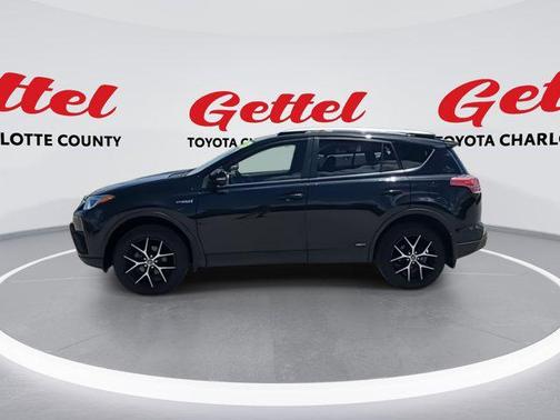 2018 Toyota RAV4 Hybrid SE