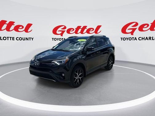 2018 Toyota RAV4 Hybrid SE
