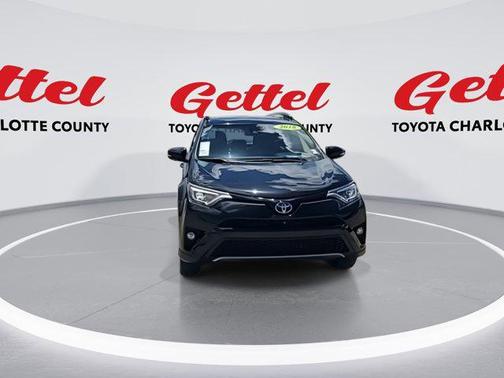 2018 Toyota RAV4 Hybrid SE