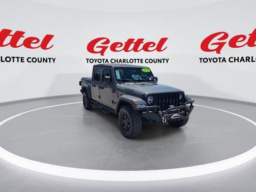 2022 Jeep Gladiator Sport