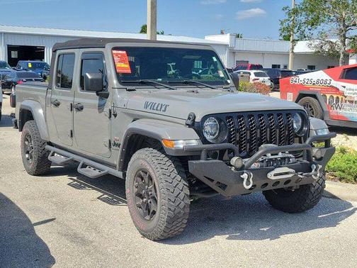 2022 Jeep Gladiator Sport