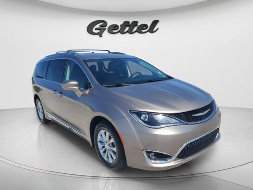 Molten Silver 2018 Chrysler Pacifica Touring-L Plus