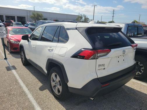 2019 Toyota RAV4 XLE