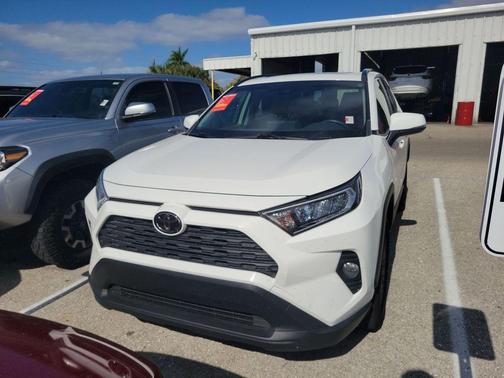 2019 Toyota RAV4 XLE