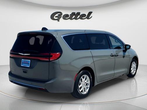 2025 Chrysler Pacifica L