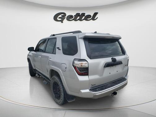 Classic Silver Metallic 2024 Toyota 4Runner TRD Off Road Premium
