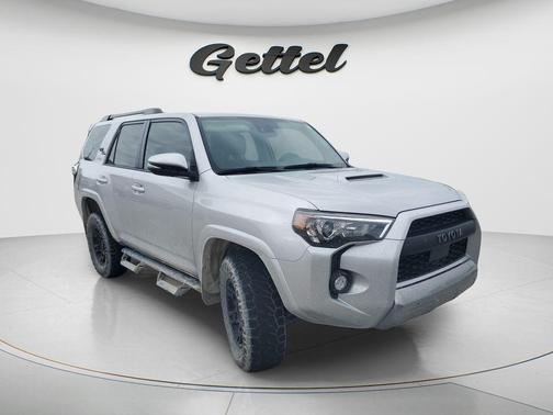 Classic Silver Metallic 2024 Toyota 4Runner TRD Off Road Premium