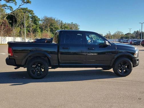 2024 RAM 1500 Classic Warlock Crew Cab 4x4 5'7' Box