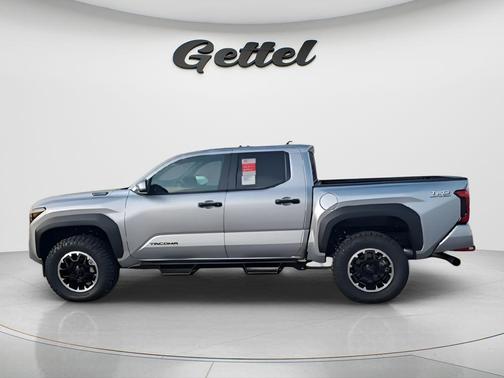 2025 Toyota Tacoma Hybrid TRD Off Road