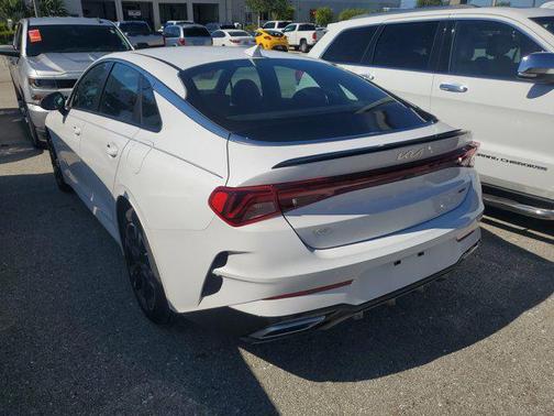 2024 Kia K5 GT-Line