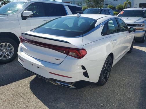 2024 Kia K5 GT-Line