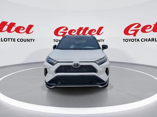 2025 Toyota RAV4 Hybrid SE