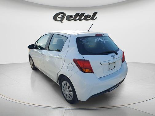 2017 Toyota Yaris L