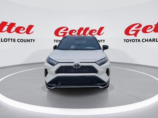2025 Toyota RAV4 Hybrid SE
