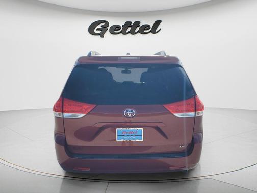 2013 Toyota Sienna LE