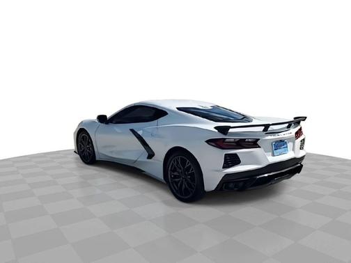 2025 Chevrolet Corvette Stingray w/2LT