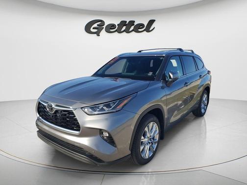 2025 Toyota Highlander Hybrid Limited