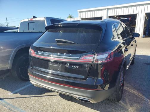2021 Lincoln Nautilus Standard
